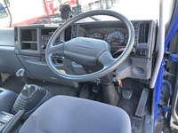 いすゞフォワードアルミブロック中型（4t）[写真35]