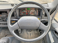 いすゞフォワードユニック4段増トン（6t・8t）[写真37]