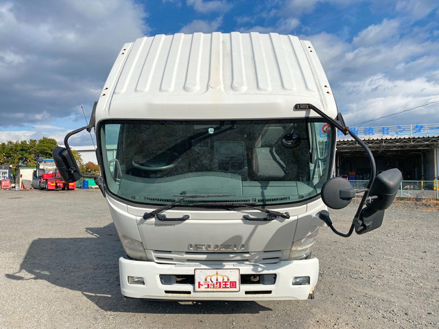 いすゞフォワードユニック4段増トン（6t・8t）[写真07]