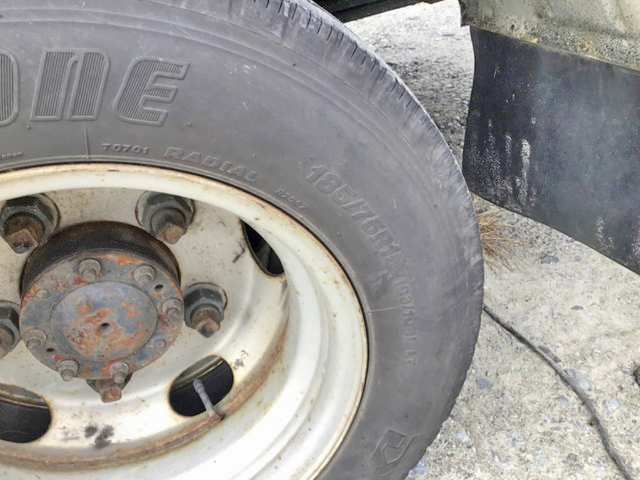 トヨタトヨエースクレーン3段小型（2t・3t）[写真15]