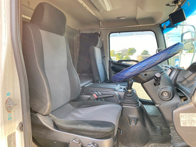 日野レンジャーアルミウイング中型（4t）[写真29]