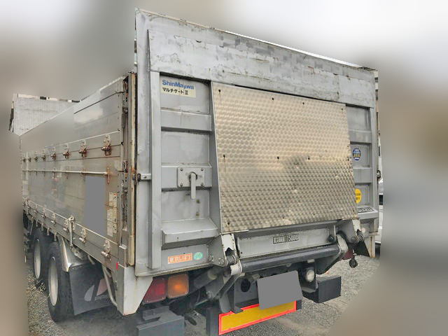 いすゞフォワードアルミブロック増トン（6t・8t）[写真02]