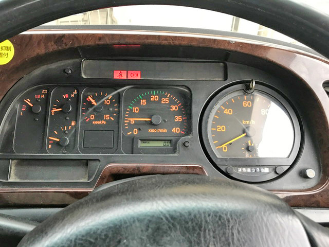 いすゞフォワードアルミブロック増トン（6t・8t）[写真36]