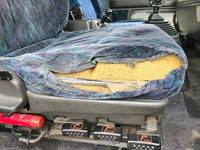 いすゞフォワードアルミブロック増トン（6t・8t）[写真37]