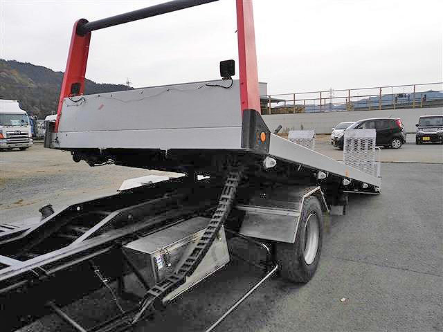 三菱ふそうファイターキャリアカー中型（4t）[写真05]