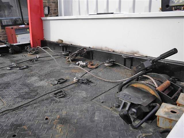 三菱ふそうファイターキャリアカー中型（4t）[写真07]