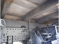 いすゞフォワード平ボディ中型（4t）[写真14]