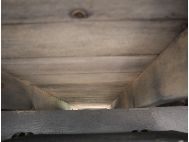 いすゞフォワード平ボディ中型（4t）[写真17]