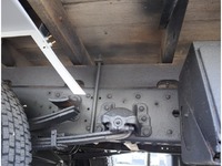 いすゞフォワード平ボディ中型（4t）[写真18]