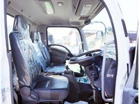 いすゞフォワード平ボディ中型（4t）[写真26]