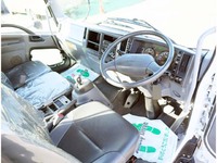 いすゞフォワード平ボディ中型（4t）[写真27]