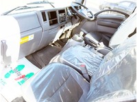 いすゞフォワード平ボディ中型（4t）[写真29]