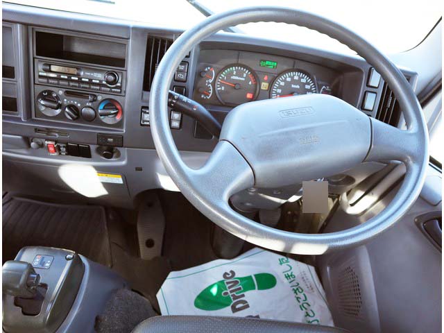 いすゞフォワード平ボディ中型（4t）[写真34]