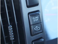 いすゞフォワード平ボディ中型（4t）[写真36]