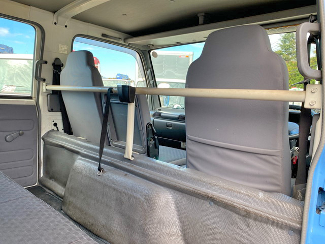 いすゞエルフアルミバン小型（2t・3t）[写真29]