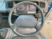 いすゞエルフアルミバン小型（2t・3t）[写真37]