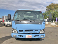 いすゞエルフアルミバン小型（2t・3t）[写真07]