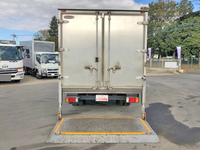 いすゞエルフアルミバン小型（2t・3t）[写真09]
