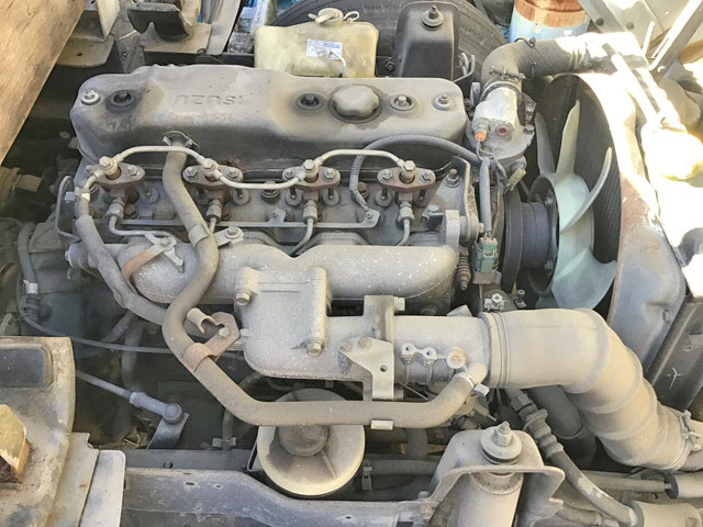 いすゞエルフ平ボディ小型（2t・3t）[写真15]