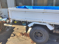 いすゞエルフ平ボディ小型（2t・3t）[写真05]