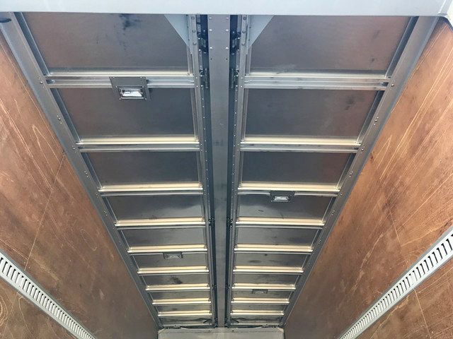 日野レンジャーアルミウイング増トン（6t・8t）[写真13]