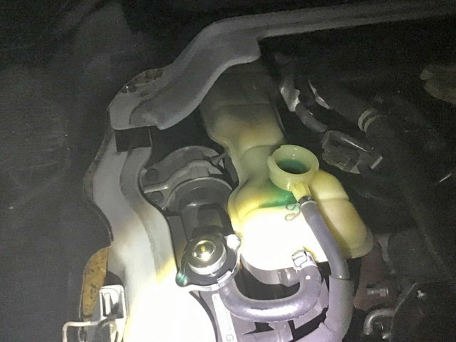 日産キャラバンバン小型（2t・3t）[写真12]