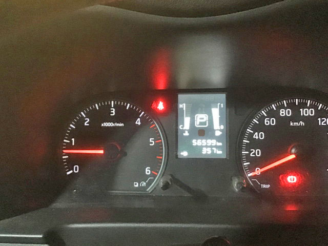 日産キャラバンバン小型（2t・3t）[写真21]