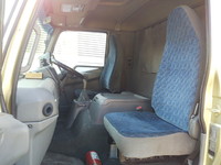 三菱ふそうファイターアルミウイング中型（4t）[写真28]