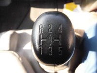 UDトラックスコンドル高所作業車中型（4t）[写真13]