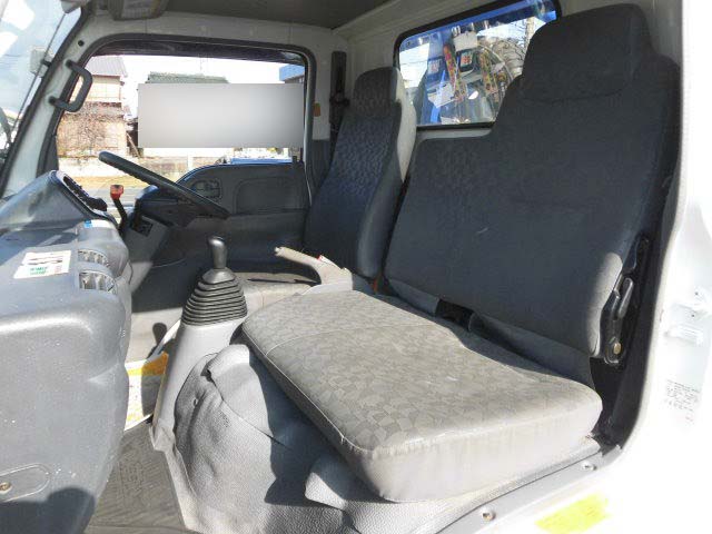 UDトラックスコンドル高所作業車中型（4t）[写真16]