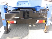 UDトラックスコンドル高所作業車中型（4t）[写真06]