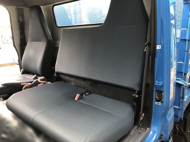 三菱ふそうキャンターパッカー車（塵芥車）小型（2t・3t）[写真12]