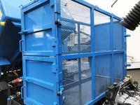 三菱ふそうキャンターパッカー車（塵芥車）小型（2t・3t）[写真24]