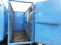 三菱ふそうキャンターパッカー車（塵芥車）小型（2t・3t）[写真25]