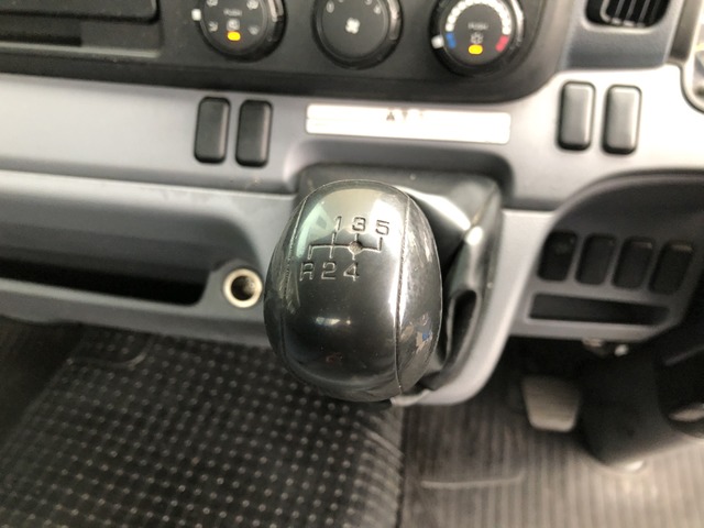 三菱ふそうキャンターパッカー車（塵芥車）小型（2t・3t）[写真30]