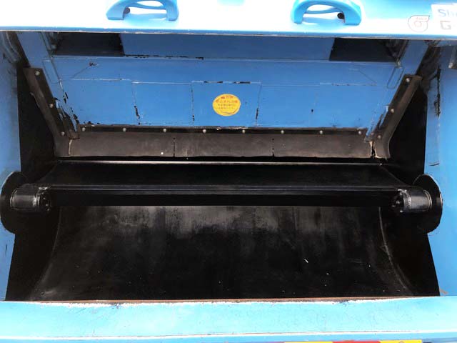 三菱ふそうキャンターパッカー車（塵芥車）小型（2t・3t）[写真07]