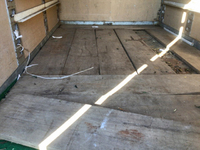 三菱ふそうキャンターパネルバン小型（2t・3t）[写真07]