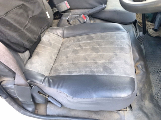 マツダボンゴ平ボディ小型（2t・3t）[写真20]