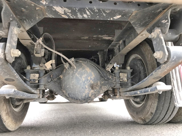 いすゞエルフ平ボディ小型（2t・3t）[写真18]