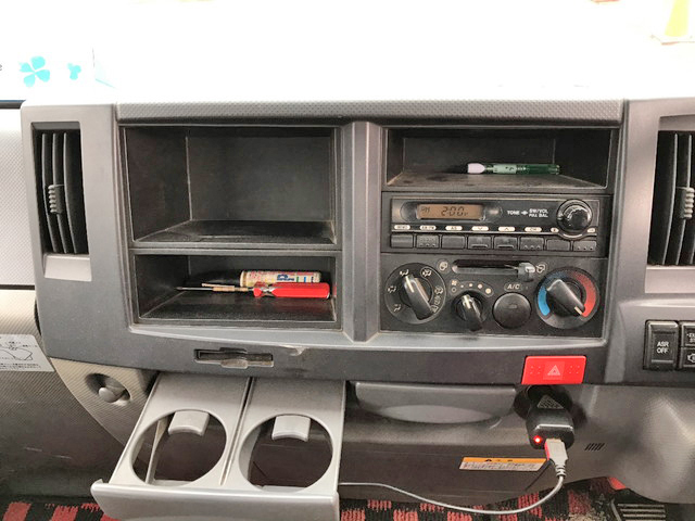 いすゞエルフ平ボディ小型（2t・3t）[写真33]