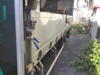 三菱ふそうファイターアルミウイング中型（4t）[写真12]