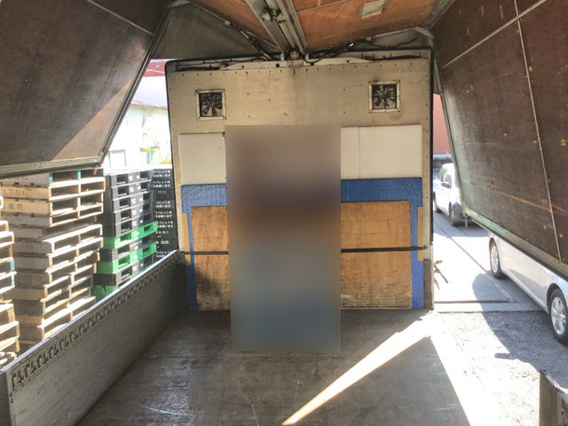 三菱ふそうファイターアルミウイング中型（4t）[写真09]