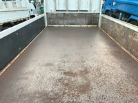 いすゞエルフ平ボディ小型（2t・3t）[写真10]