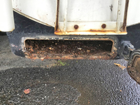 日野レンジャーパッカー車（塵芥車）中型（4t）[写真17]