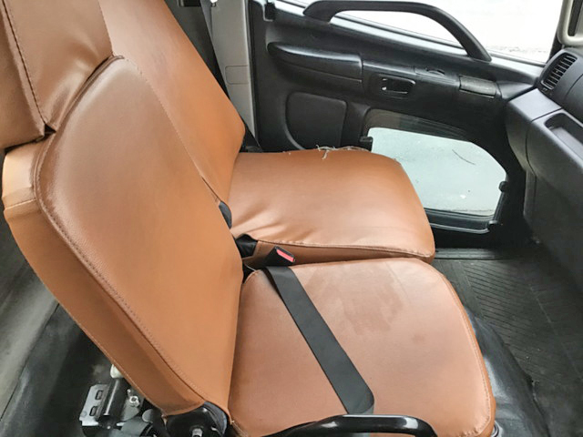 日野レンジャーパッカー車（塵芥車）中型（4t）[写真30]