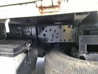 いすゞエルフ平ボディ小型（2t・3t）[写真12]