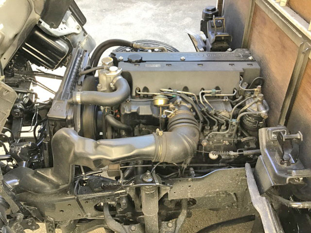 いすゞエルフ平ボディ小型（2t・3t）[写真16]