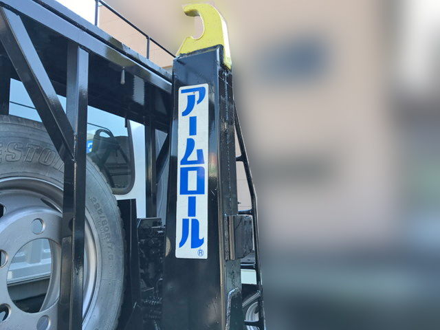 いすゞフォワードアームロール中型（4t）[写真10]