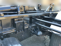 いすゞフォワードアームロール中型（4t）[写真19]