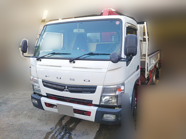 三菱ふそうキャンタークレーン3段小型（2t・3t）[写真03]